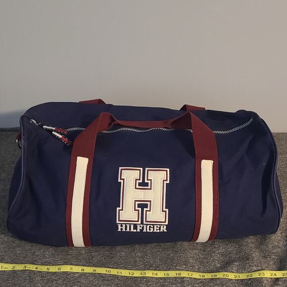 Tommy Hilfiger duffle  bag with striped handle Big H Logo no - Picture 1 of 8